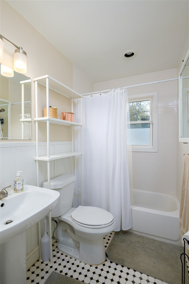 2472 Milburnie Road Raleigh, NC 27610 - Photo 16 of 21 Photo 16