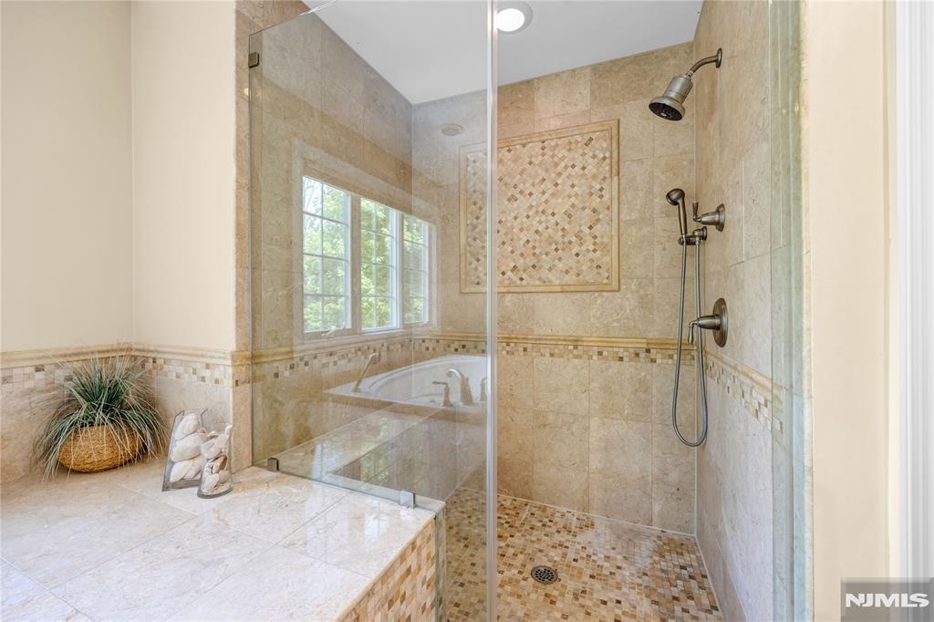 68 Eagle Rim Road Upper Saddle River, NJ 07458 - Photo 31 of 49 Gallery Image 31
