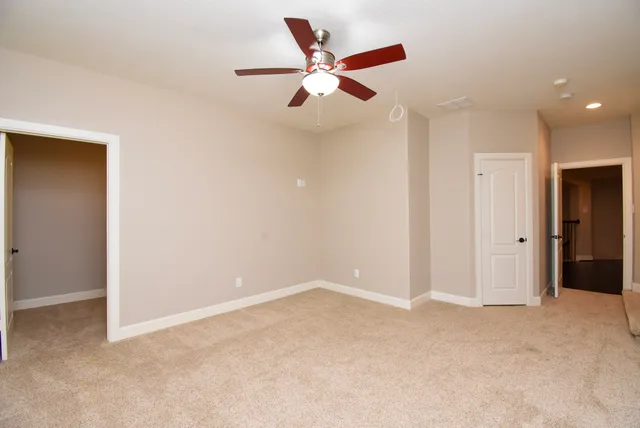 an empty room and closet in a room