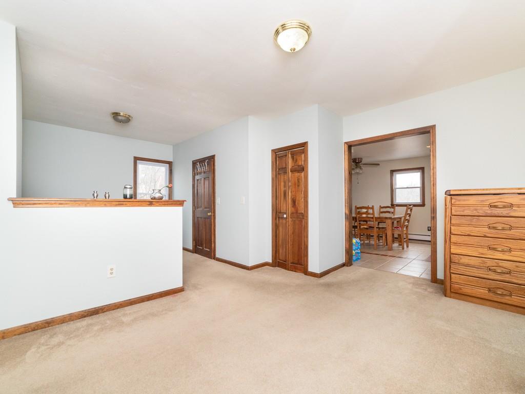 32 Dale Street Franklin, MA 02038 - Photo 14 of 28