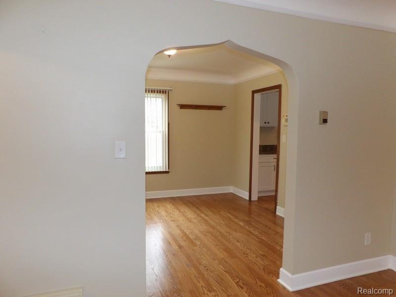 23210 Sibley Road Riverview, MI 48193 - Photo 17 of 39 Gallery Image 17