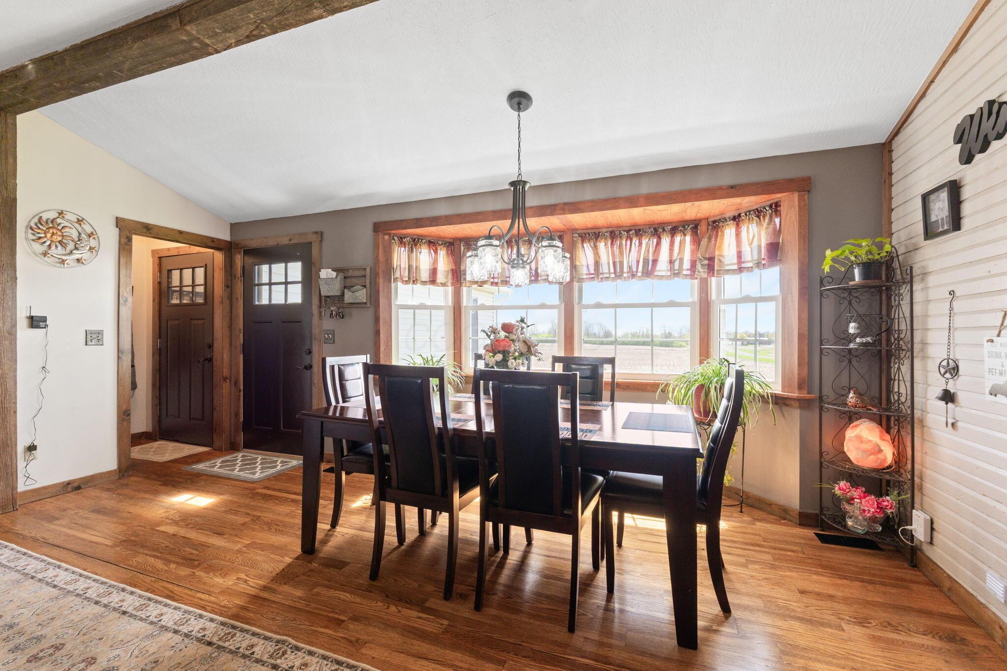 2349 Park Road Woodstock, OH 43084 - Photo 21 of 66 Happy Dining area