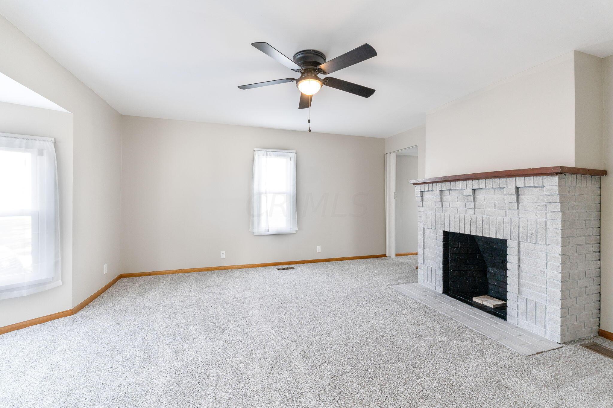 460 North High Street La Rue, OH 43332 - Photo 14 of 41 460 N High Street (Interior)-12