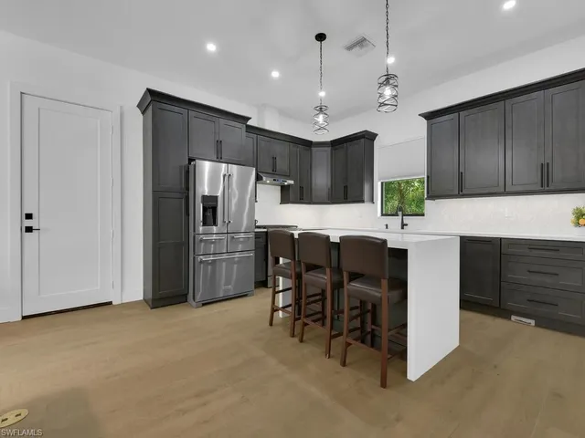 $3,495,000 | 3475 3rd Avenue Southwest, Naples, FL 34117