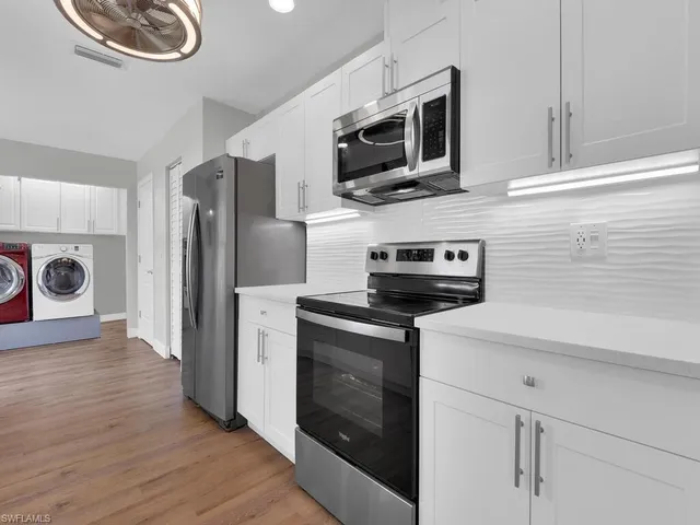 $3,495,000 | 3475 3rd Avenue Southwest, Naples, FL 34117