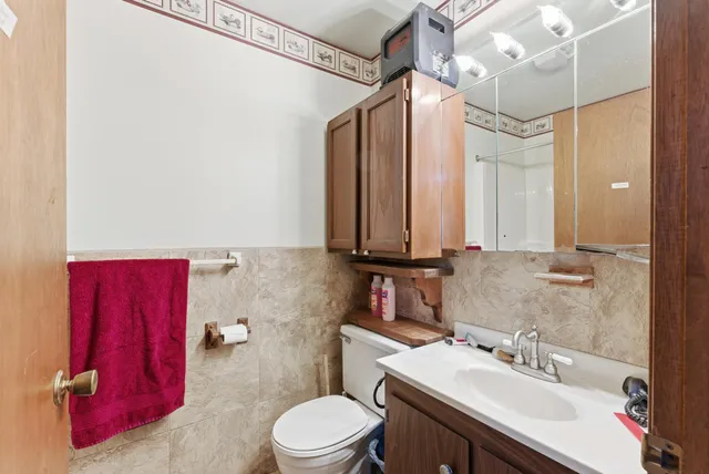 $1,900,000 | 5815 County Highway, Manitowoc, WI 54220