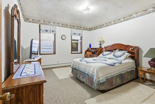 $1,900,000 | 5815 County Highway, Manitowoc, WI 54220