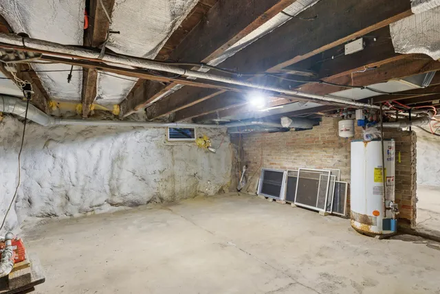 $1,900,000 | 5815 County Highway, Manitowoc, WI 54220