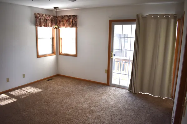 $344,900 | 106 County Road 320 North, Loda, IL 60948