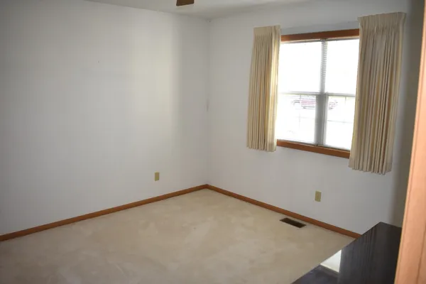 $344,900 | 106 County Road 320 North, Loda, IL 60948