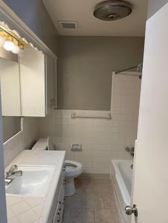 $1,950 | 3419 Royal Road, Amarillo, TX 79109