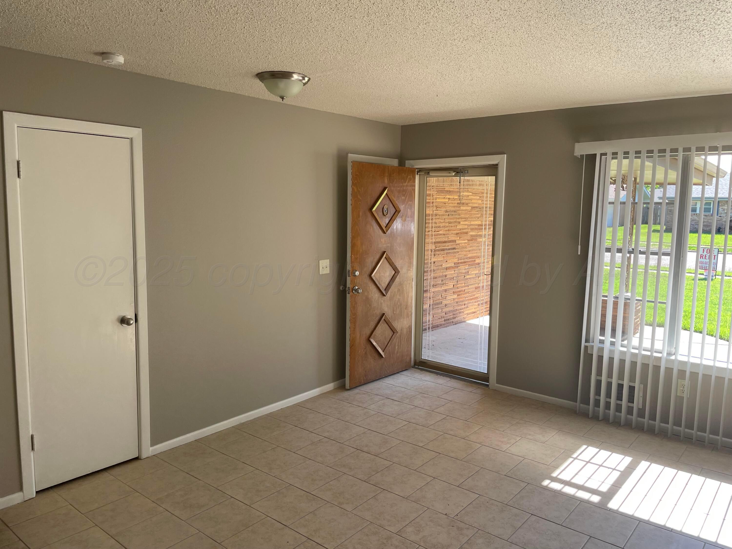 3419 Royal Road Amarillo, TX 79109 - Photo 21 of 23 IMG_1713