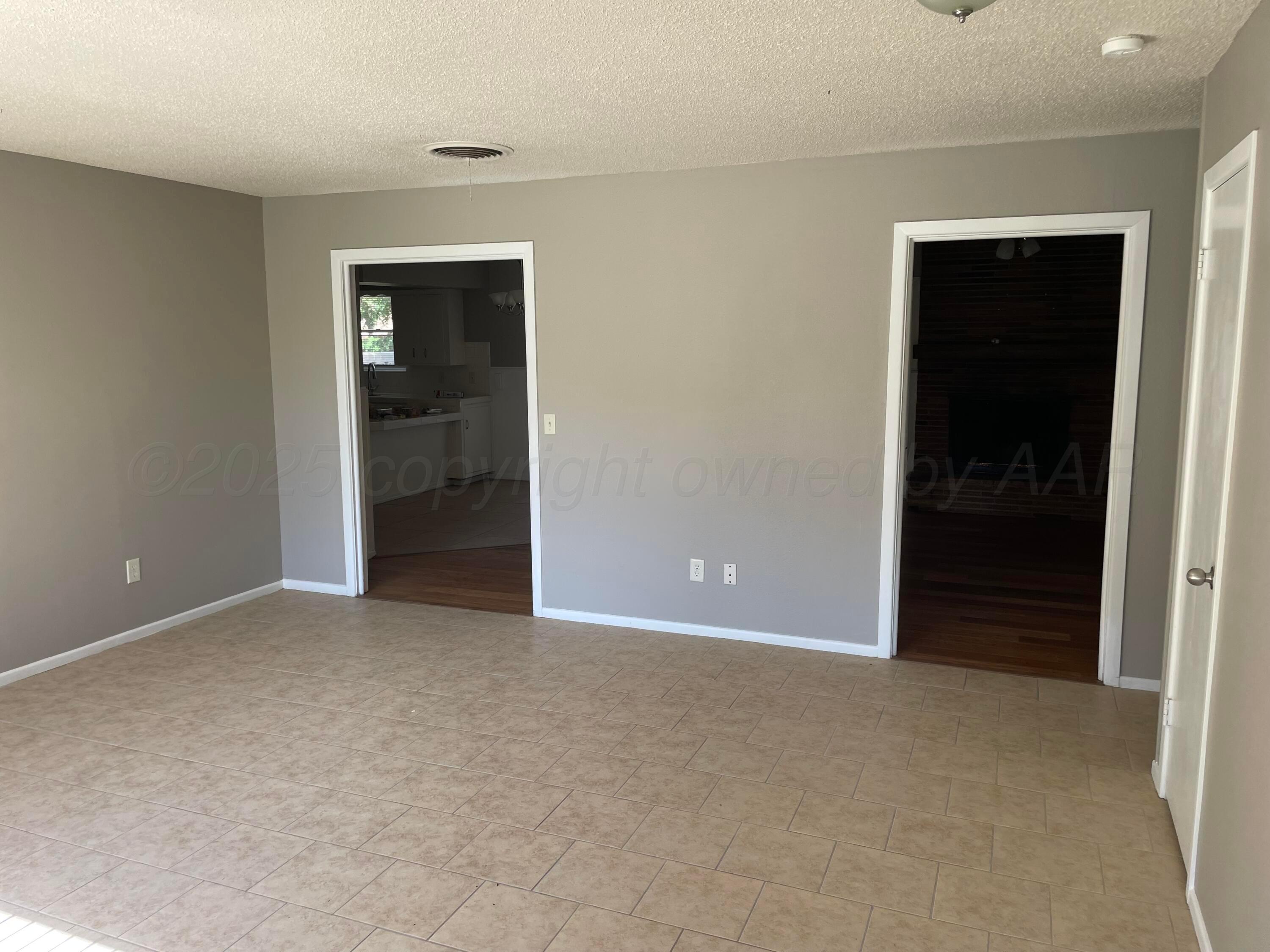 3419 Royal Road Amarillo, TX 79109 - Photo 22 of 23 IMG_1712