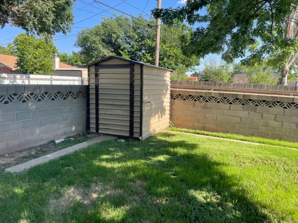 $1,950 | 3419 Royal Road, Amarillo, TX 79109