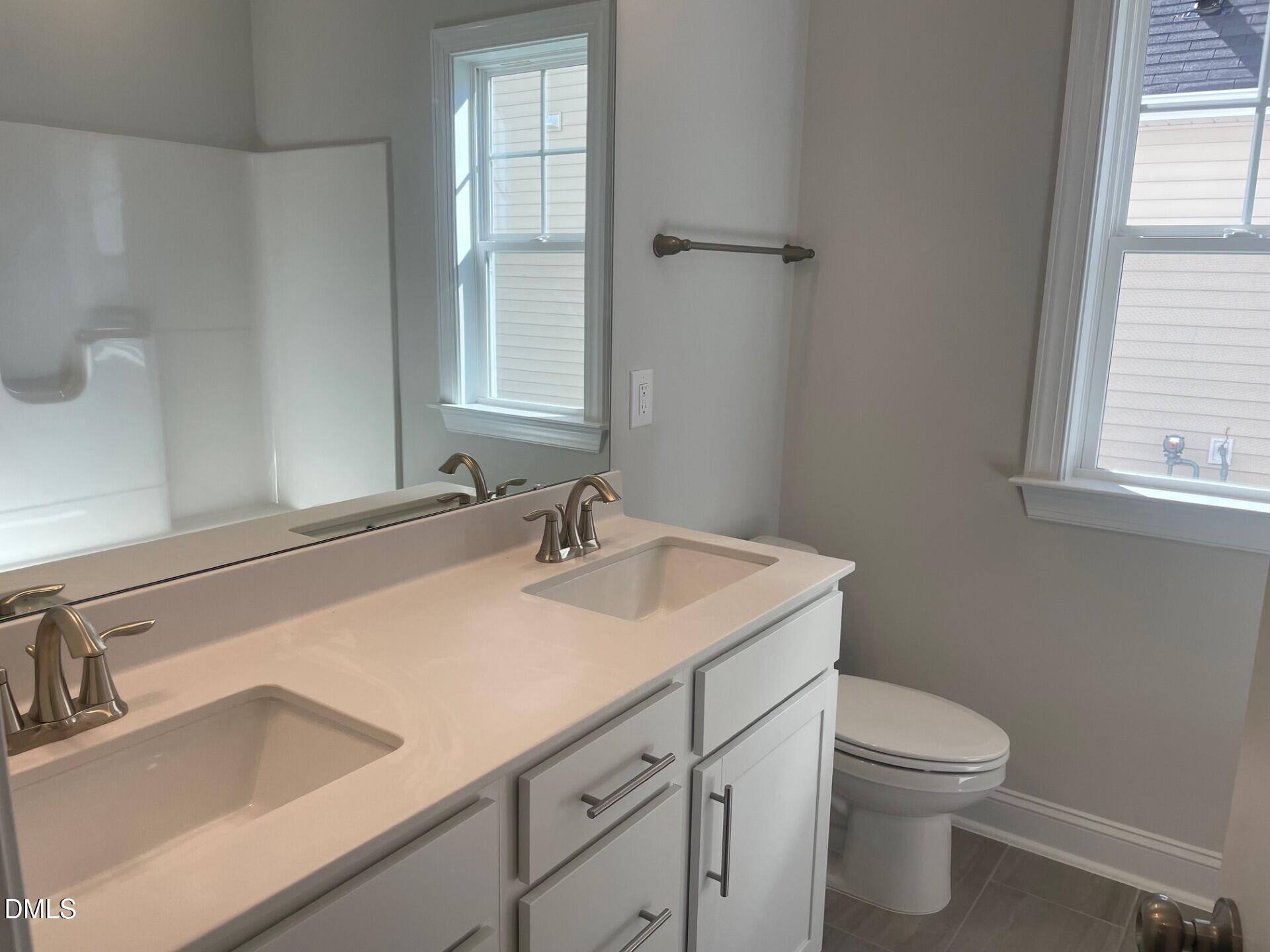 1008 Red Roses Avenue Durham, NC 27703 - Photo 16 of 44 188 1st floor hall bath