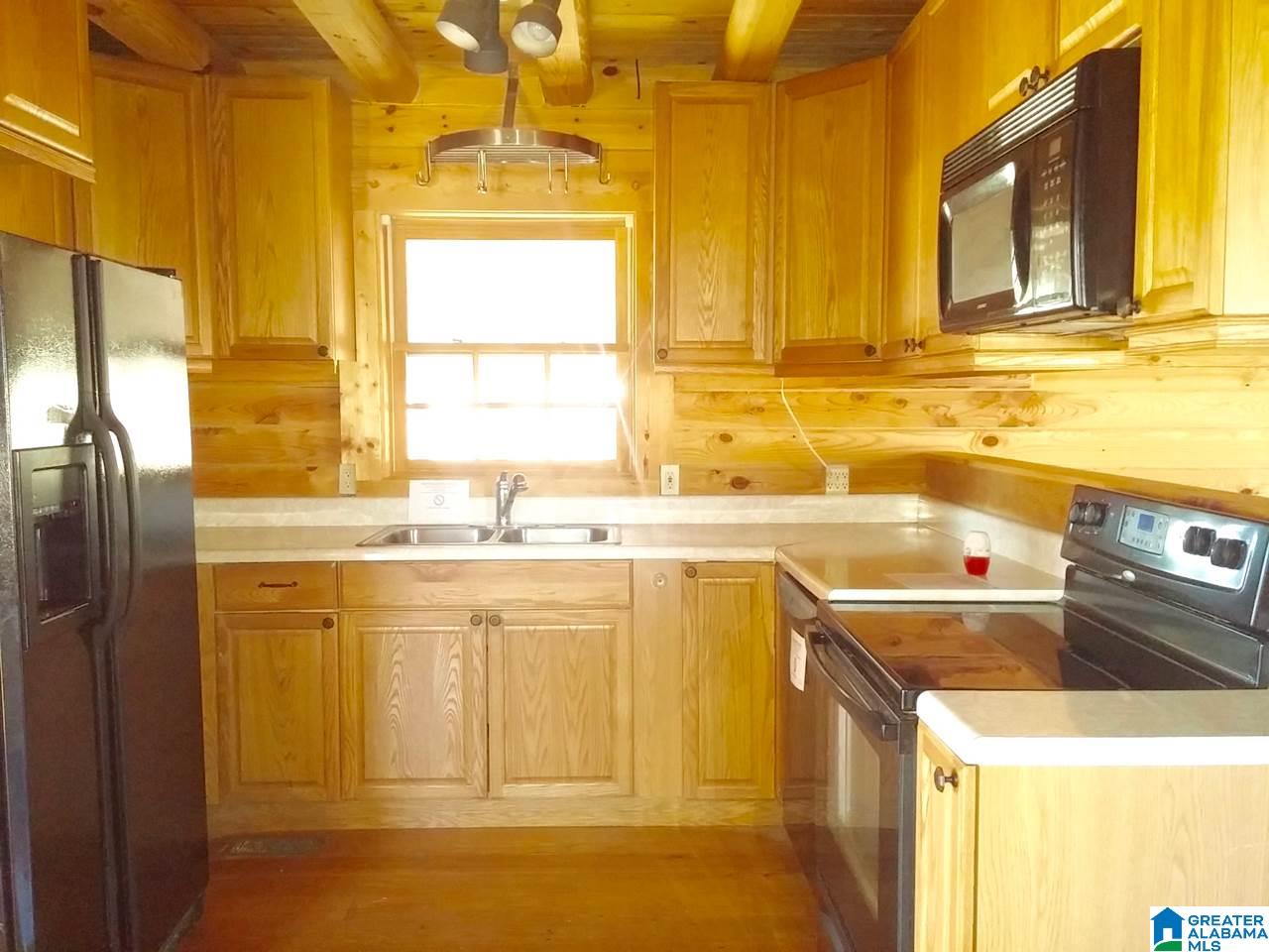 163 Goodwin Lane Talladega, AL 35160 - Photo 3 of 13