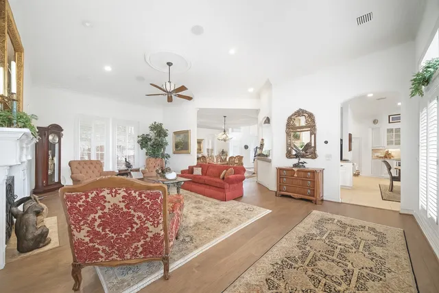 $959,000 | 1310 Whispering Pines Drive, Houston, TX 77055