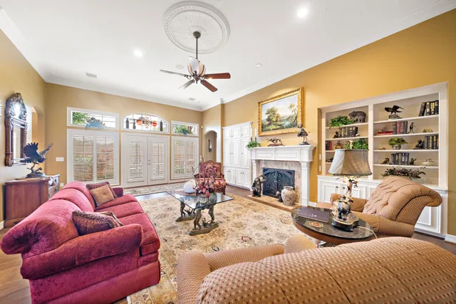 $959,000 | 1310 Whispering Pines Drive, Houston, TX 77055