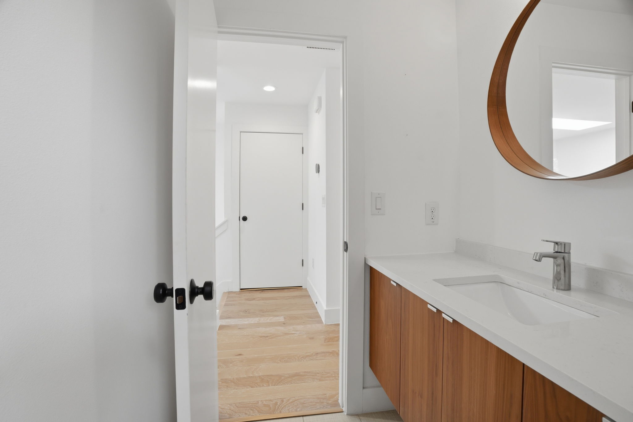 4609 Sara Drive, Unit B Austin, TX 78721 - Photo 22 of 39