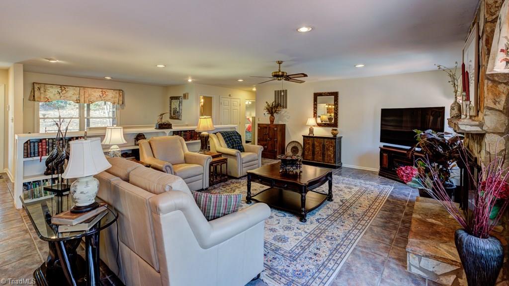 3215 Stillwell Road Summerfield, NC 27358 - Photo 14 of 30 Gallery Image 14