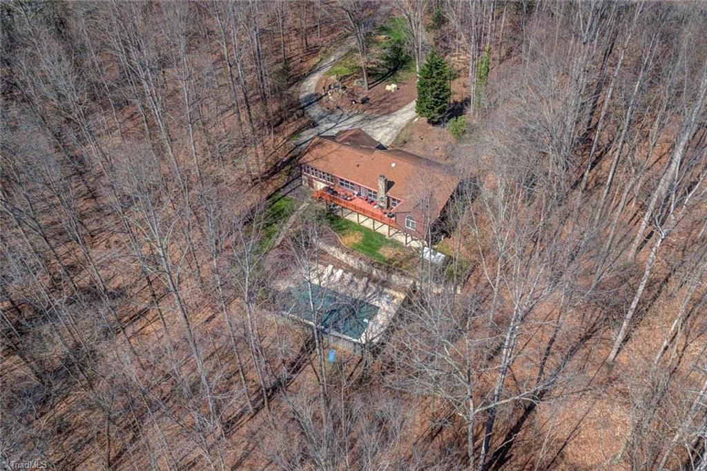 3215 Stillwell Road Summerfield, NC 27358 - Photo 30 of 30 Gallery Image 30