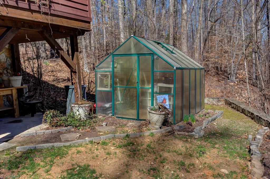 3215 Stillwell Road Summerfield, NC 27358 - Photo 8 of 30 Gallery Image 8
