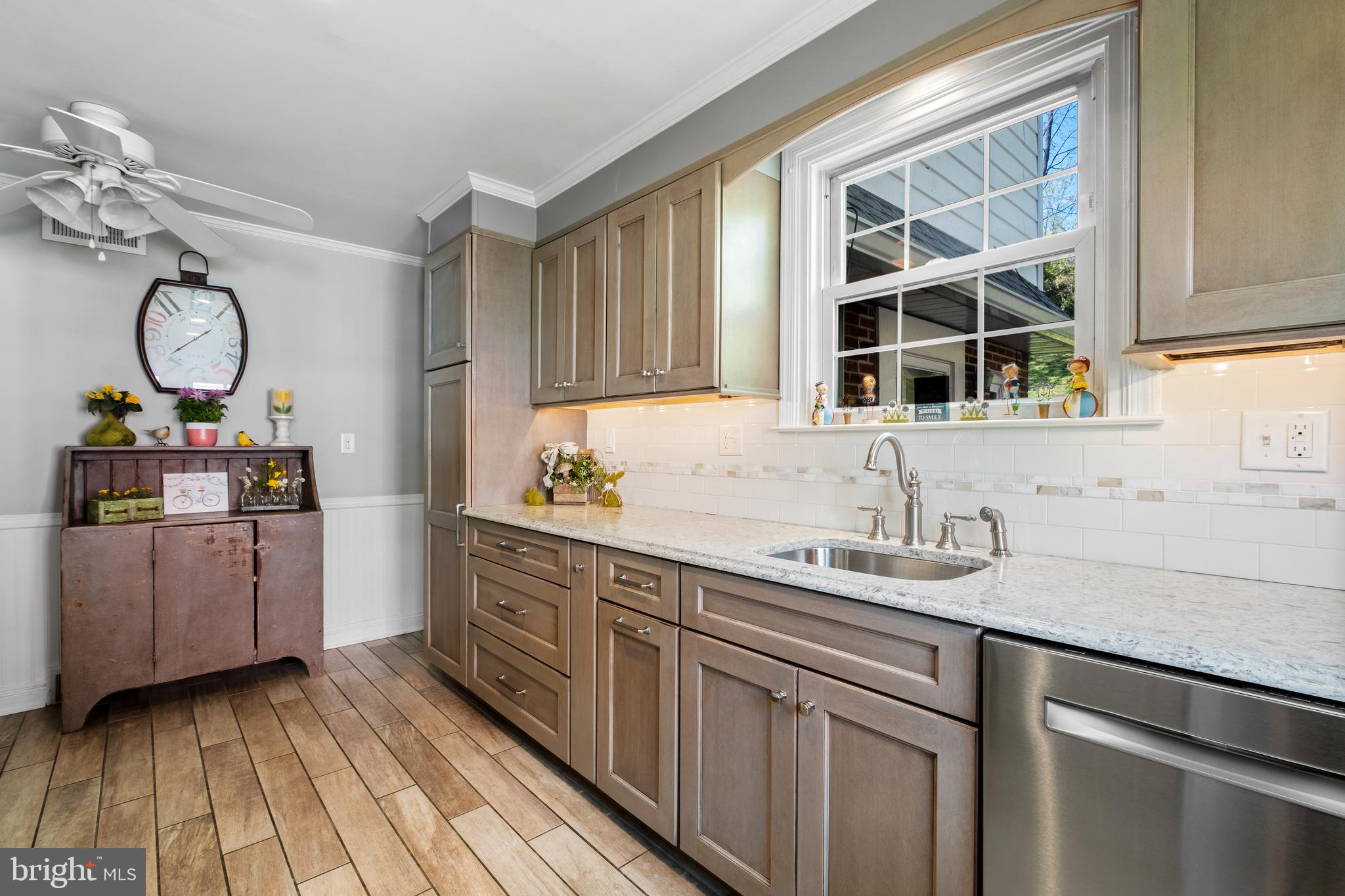 860 Beechwood Road Havertown, PA 19083 - Photo 12 of 47 Gallery Image 12