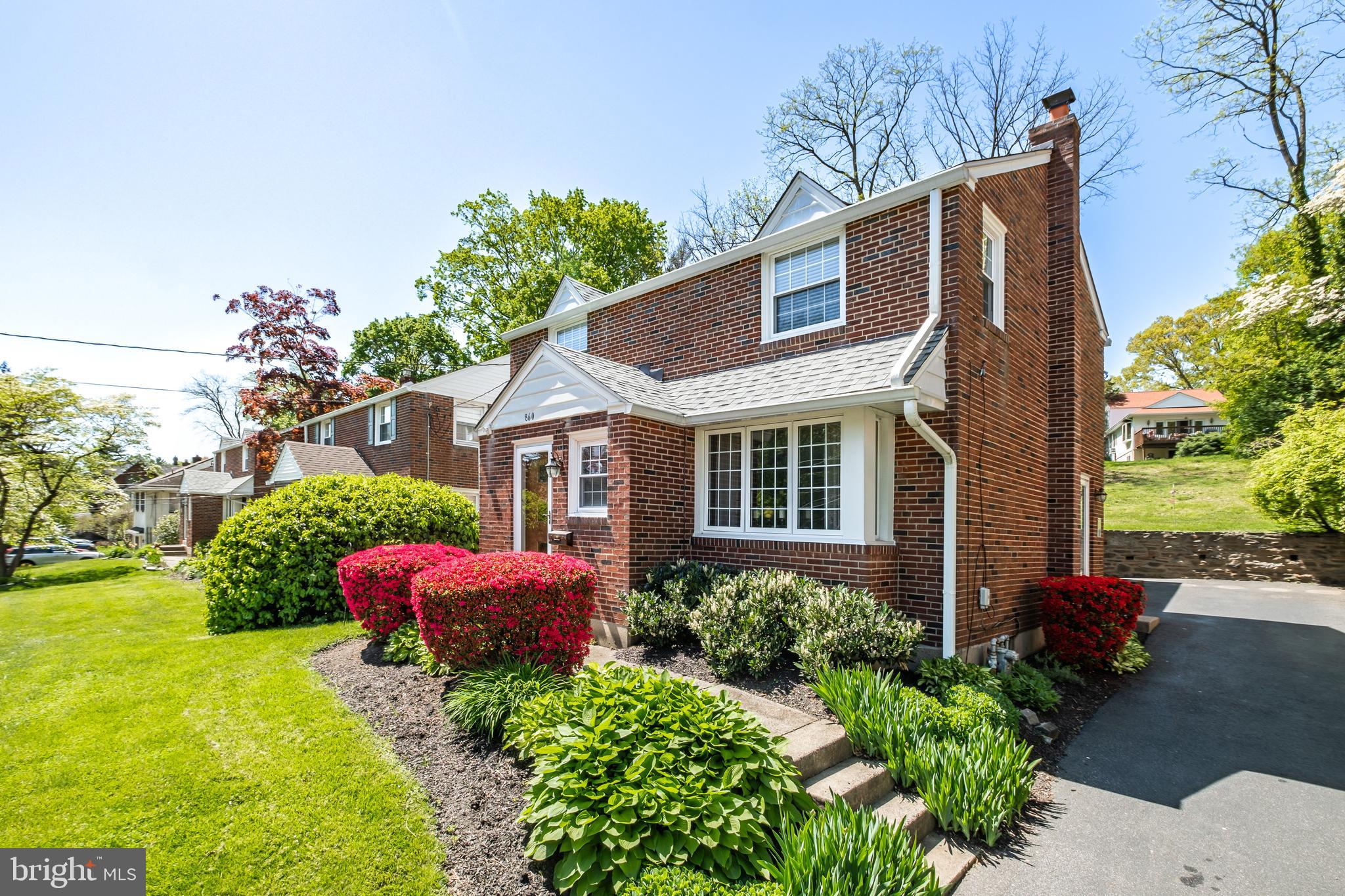 860 Beechwood Road Havertown, PA 19083 - Photo 2 of 47 Gallery Image 2