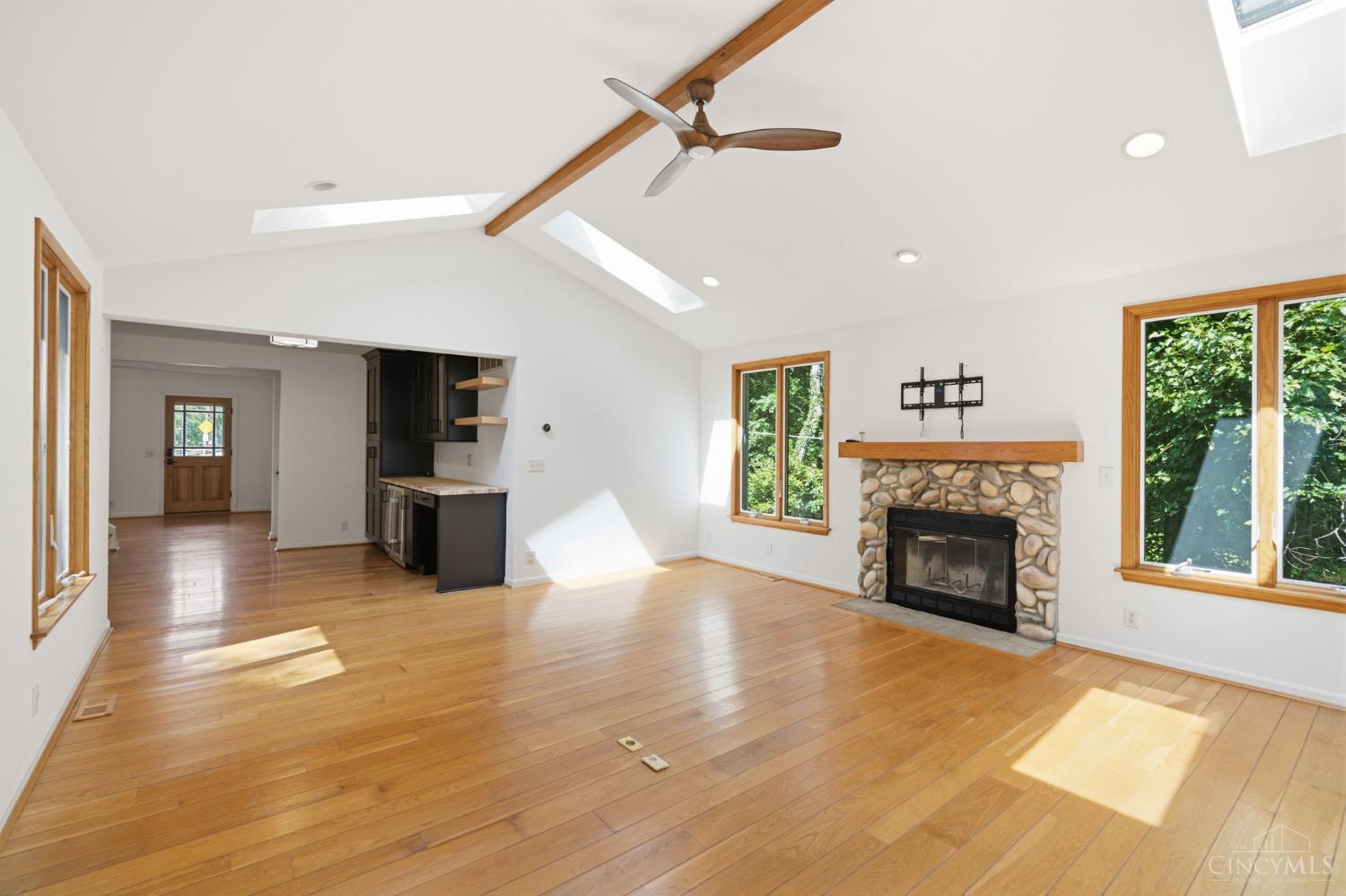 7767 Shawnee Run Road Cincinnati, OH 45243 - Photo 20 of 63