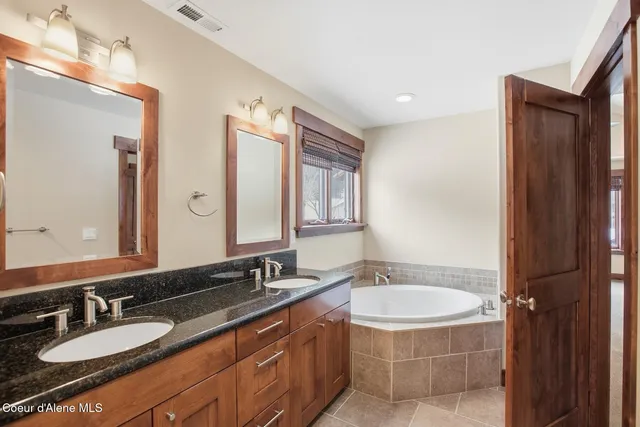 $550,000 | 1 Stahl Street, Wardner, ID 83837