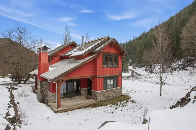 $550,000 | 1 Stahl Street, Wardner, ID 83837