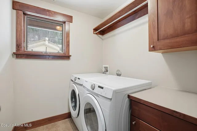 $550,000 | 1 Stahl Street, Wardner, ID 83837