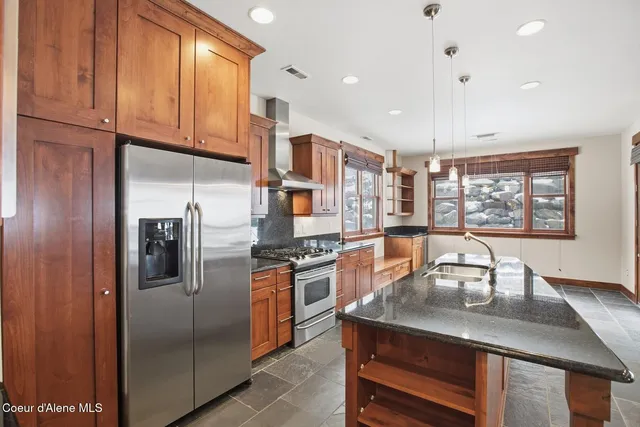 $550,000 | 1 Stahl Street, Wardner, ID 83837