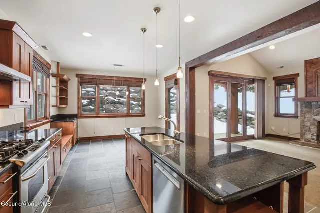 $550,000 | 1 Stahl Street, Wardner, ID 83837