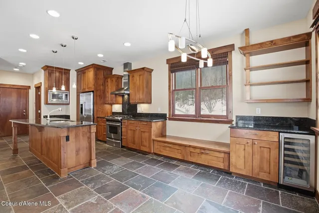 $550,000 | 1 Stahl Street, Wardner, ID 83837