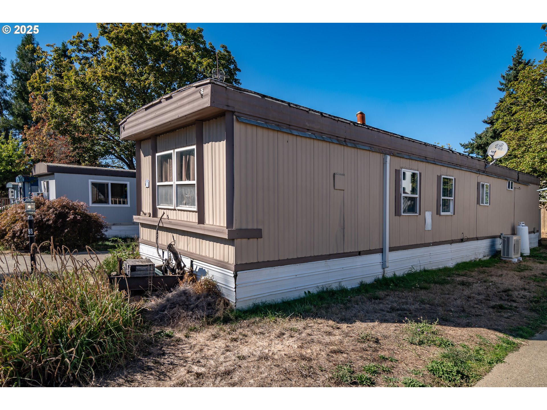 819 South Comstock Road, Unit 13 Sutherlin, OR 97479 - Photo 5 of 8