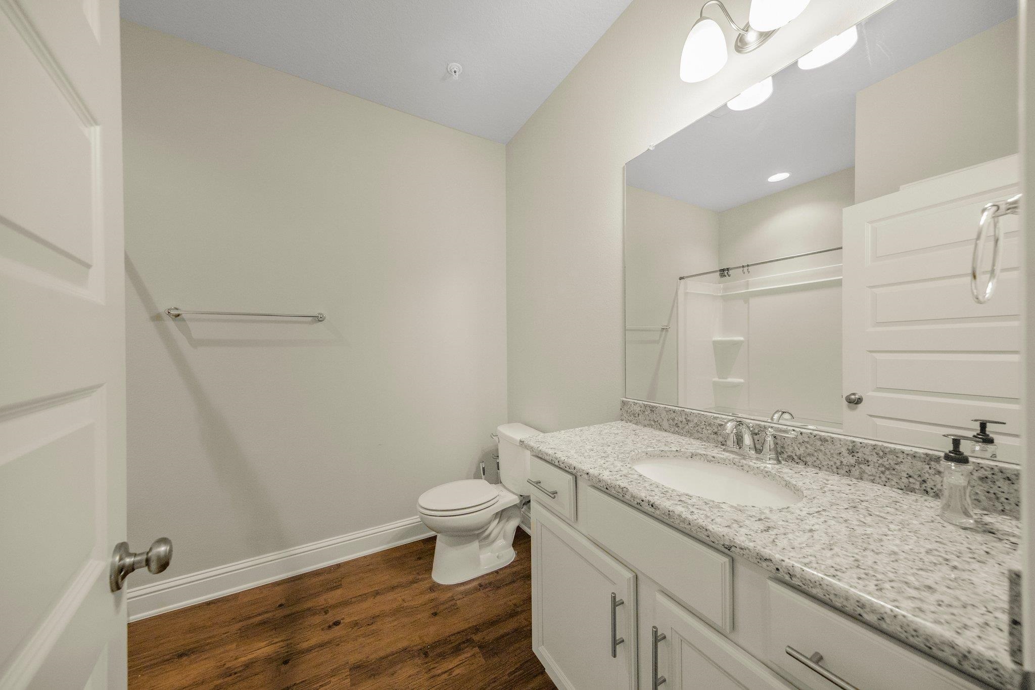 31172 Thicket Way, Unit C Daphne, AL 36527 - Photo 27 of 34 bathroom
