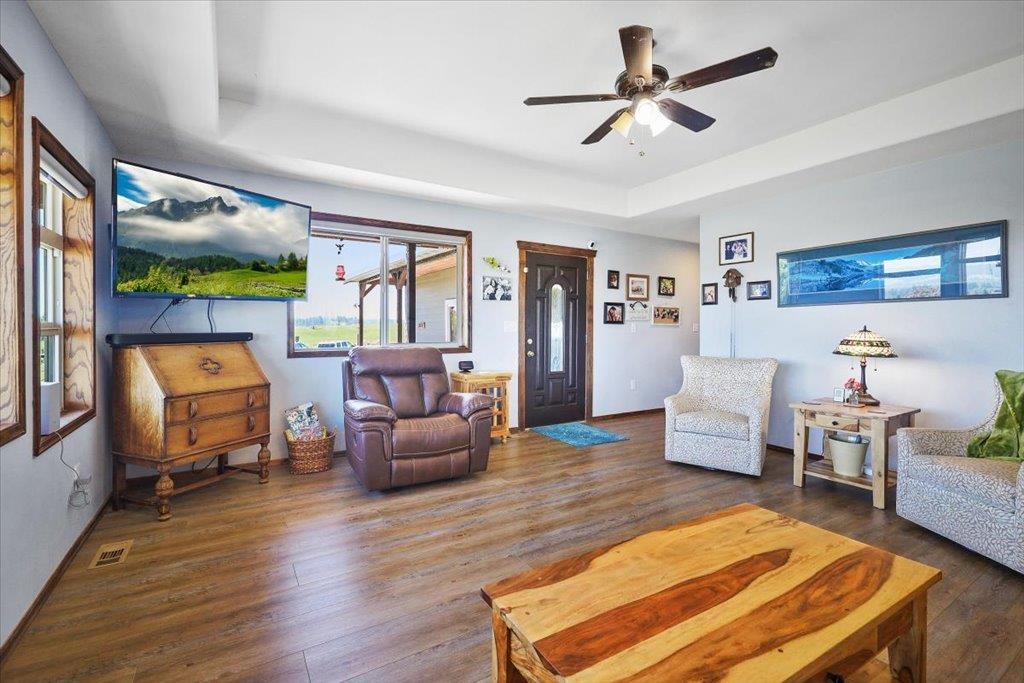 20717 North Division Road Colbert, WA 99005 - Photo 6 of 40