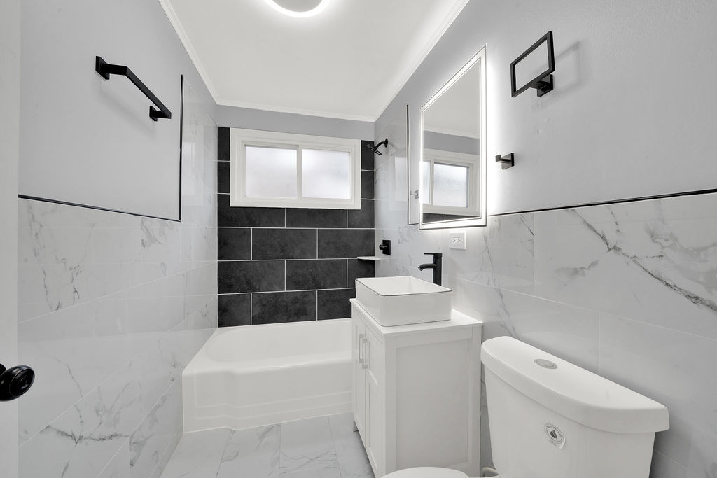 3813 West 78th Street Chicago, IL 60652 - Photo 11 of 38