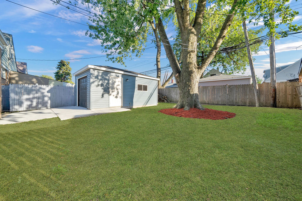 3813 West 78th Street Chicago, IL 60652 - Photo 33 of 38