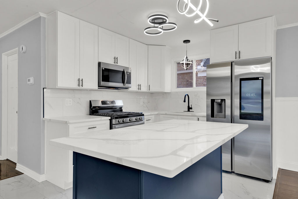 3813 West 78th Street Chicago, IL 60652 - Photo 4 of 38