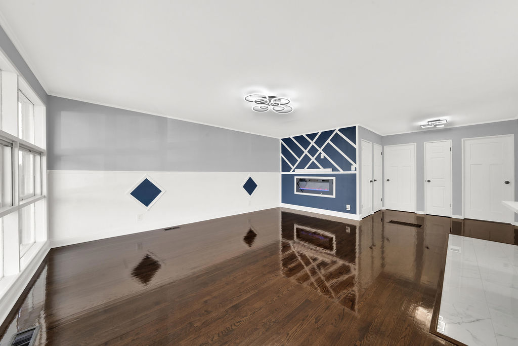 3813 West 78th Street Chicago, IL 60652 - Photo 5 of 38