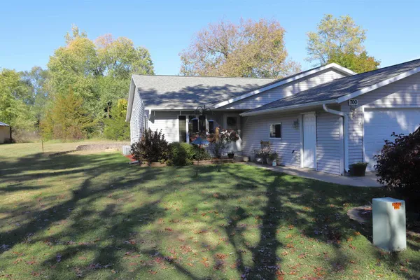 $249,900 | 702 West 2nd, Necedah, WI 54646