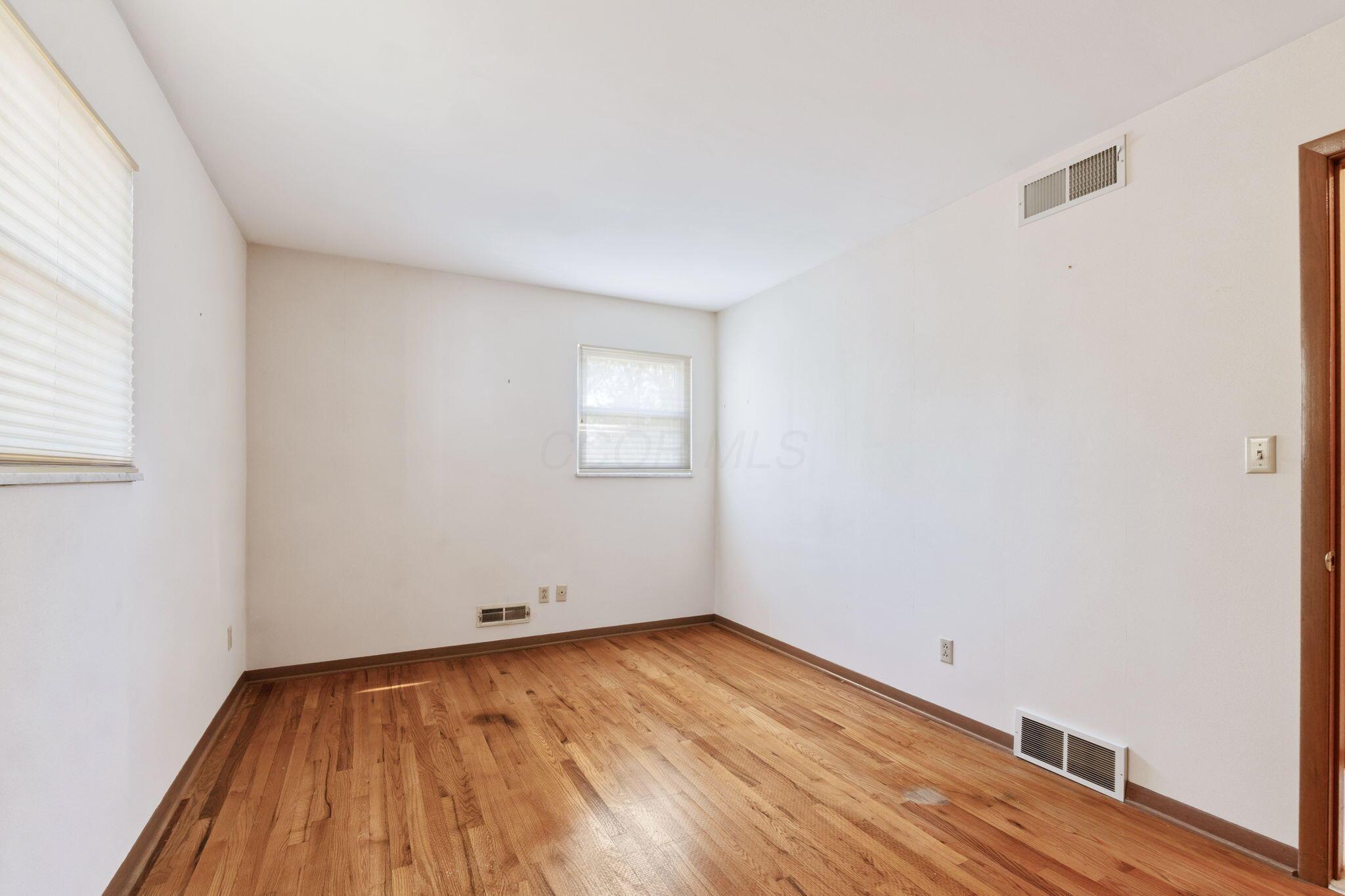 1060 Woodmere Road Columbus, OH 43220 - Photo 74 of 94 1060 Woodmere (Interior)-45