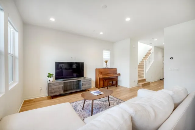 $848,000 | 3072 Glenmore Street, Vista, CA 92081