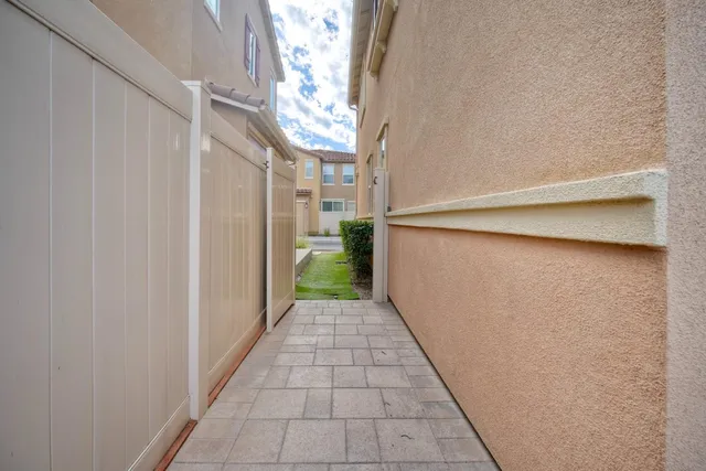 $848,000 | 3072 Glenmore Street, Vista, CA 92081