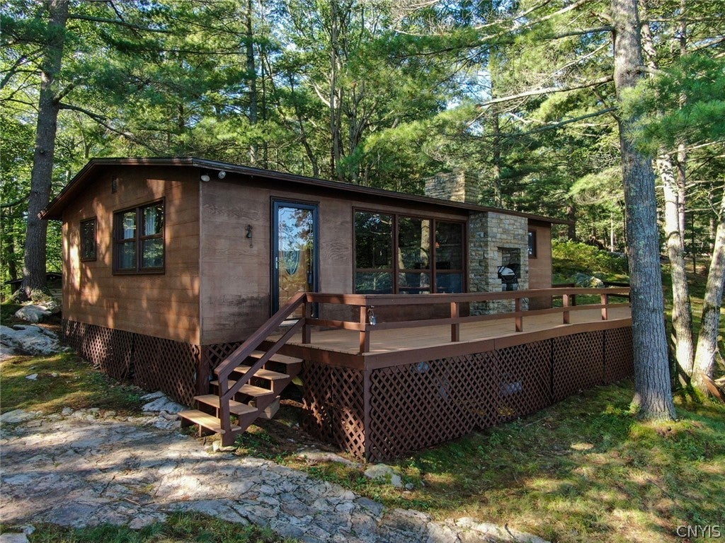 559 Indian Point Road Hammond, NY 13679 - Photo 1 of 40 Gallery Image 1