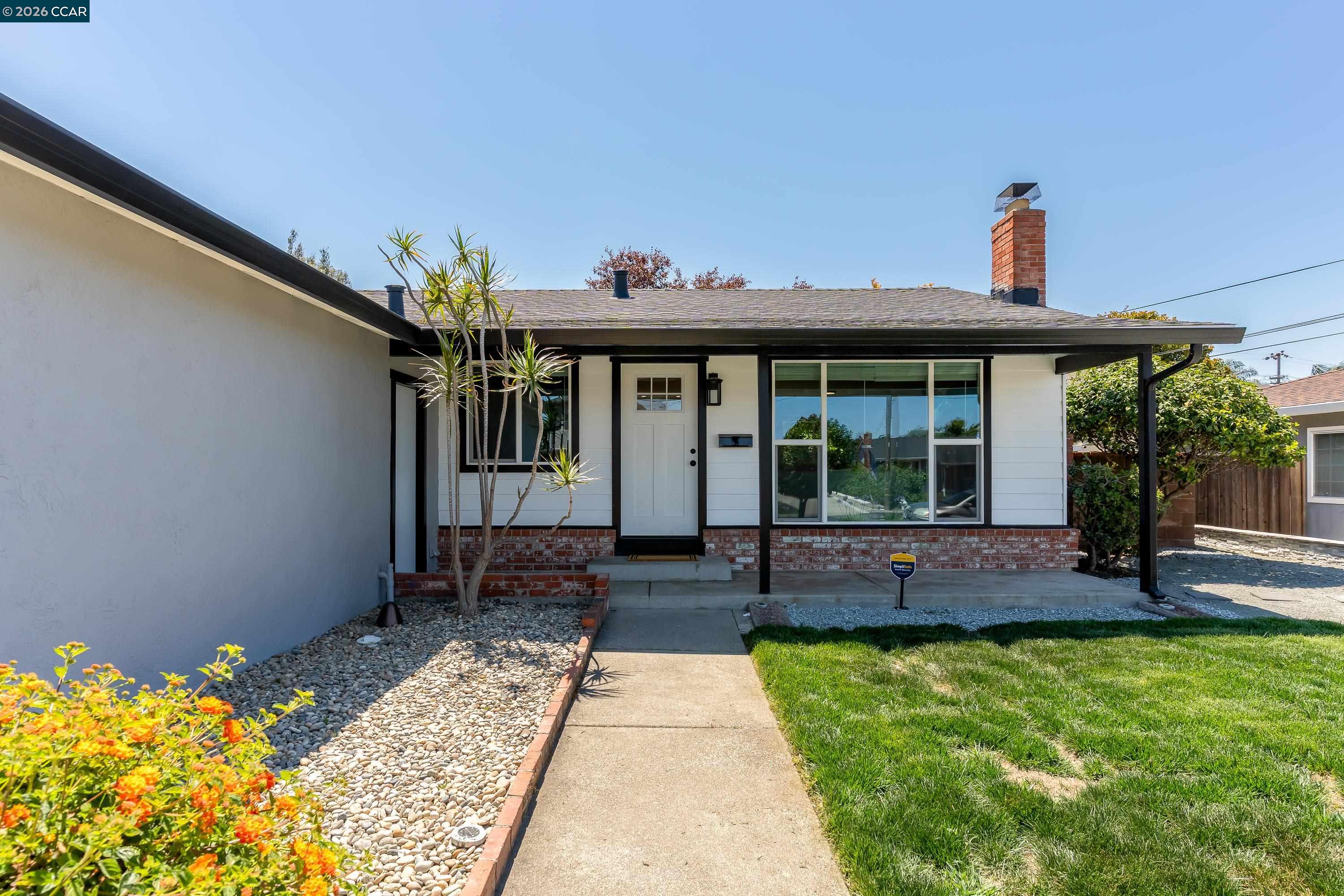 2823 Delmore Road San Pablo, CA 94806 - Photo 5 of 59