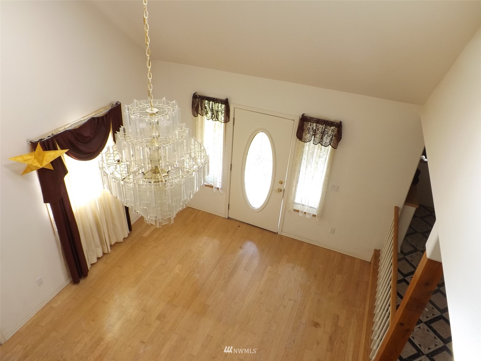 372 Olson Road Sequim, WA 98382 - Photo 17 of 22 a view of empty room with wooden floor