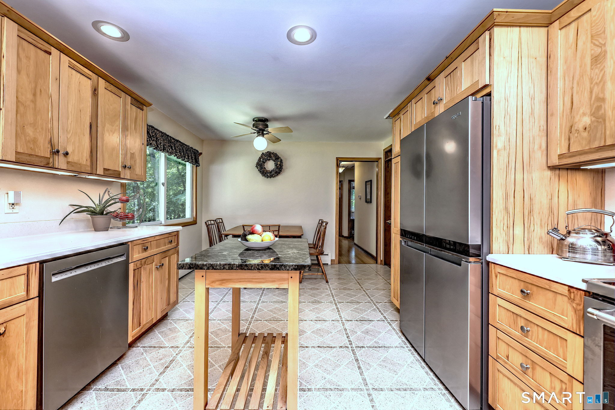 25 Mountain View Road Bethany, CT 06524 - Photo 11 of 27 Kitchen layout also includes a moveable prep island.